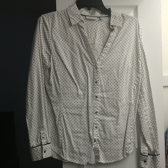 New York and Company Button Up Collared Shirt - Picture 1 of 1